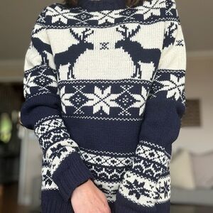 100% Lambswool Sweater Winter Ready Cozy Christmas